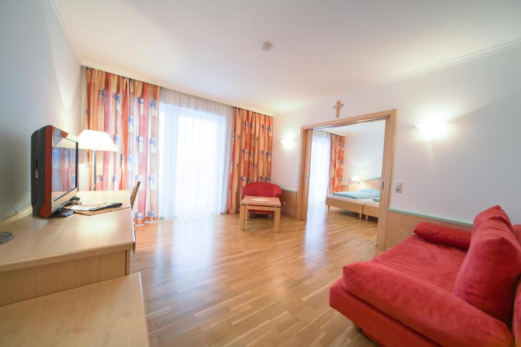 Hotel Zum Kirchenwirt ماريازيل الغرفة الصورة